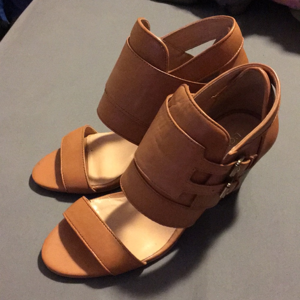 BCBG generation heels size 6